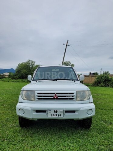 Mitsubishi Pajero io 2001, 211,000 km - 1.8 l - Astara