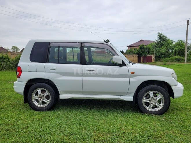 Mitsubishi Pajero io 2001, 211,000 km - 1.8 l - Astara