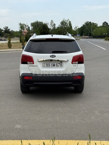 Kia Sorento 2009, 298,000 km - 2.0 l - Bakı