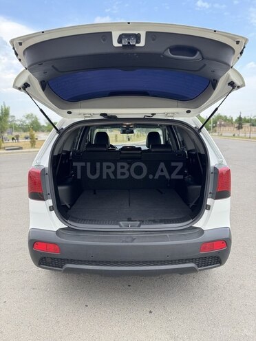 Kia Sorento 2009, 298,000 km - 2.0 l - Bakı