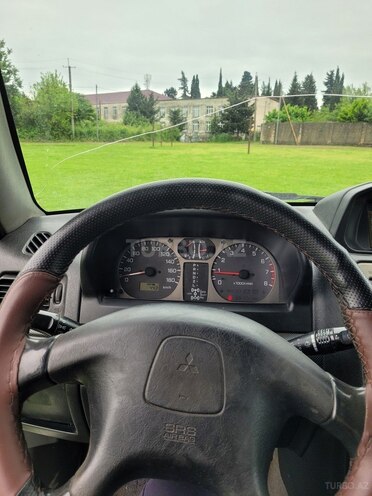 Mitsubishi Pajero io 2001, 211,000 km - 1.8 l - Astara