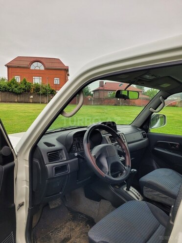 Mitsubishi Pajero io 2001, 211,000 km - 1.8 l - Astara
