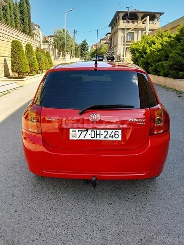 Toyota Corolla 2006, 268,000 km - 1.4 l - Bakı