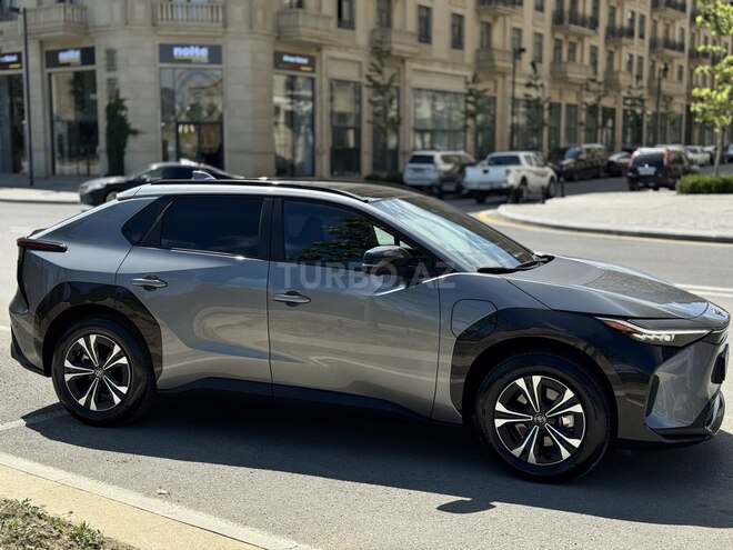 Toyota bZ4X 2023, 10,655 km - 0.0 l - Bakı