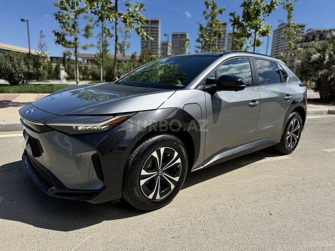 Toyota bZ4X 2023, 10,655 km - 0.0 l - Bakı