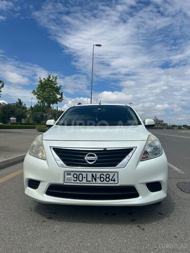 Nissan Latio 2012, 130,500 km - 1.2 l - Bakı