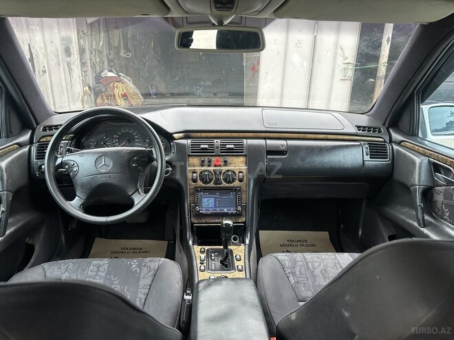 Mercedes E 240 1998, 420,123 km - 2.4 l - Bakı