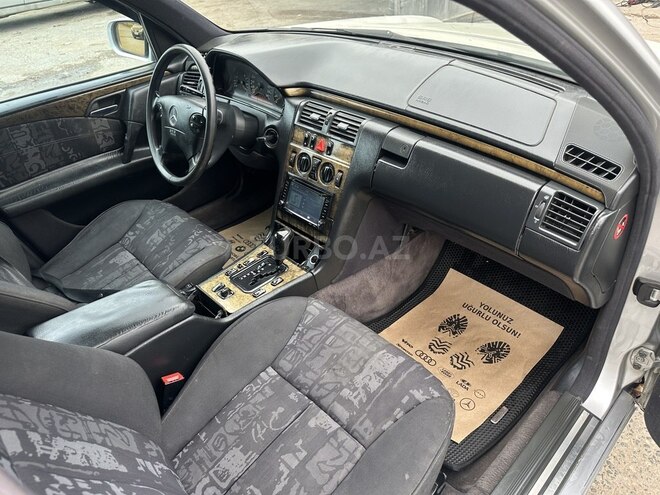 Mercedes E 240 1998, 420,123 km - 2.4 l - Bakı