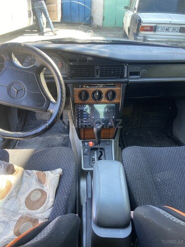 Mercedes 190 1992, 380,000 km - 2.3 l - Bakı