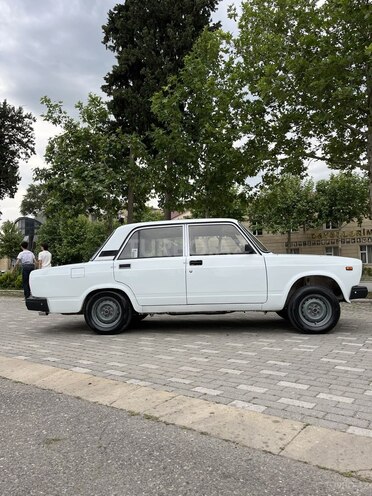 LADA (VAZ) 2107 2005, 85,000 km - 1.6 l - İmişli