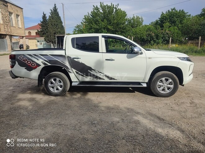 Mitsubishi L200 2021, 74,324 km - 2.4 l - Gəncə