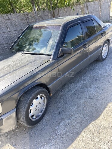 Mercedes 190 1992, 380,000 km - 2.3 l - Bakı