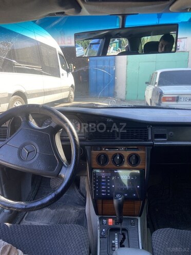 Mercedes 190 1992, 380,000 km - 2.3 l - Bakı
