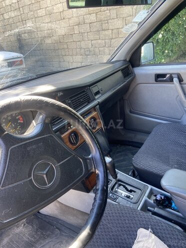 Mercedes 190 1992, 380,000 km - 2.3 l - Bakı