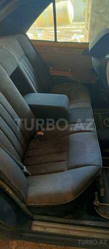 Mercedes E 200 1994, 250,000 km - 2.0 l - Bakı