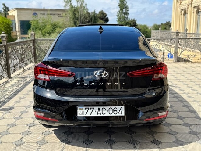 Hyundai Elantra 2019, 54,476 km - 2.0 л - Bakı
