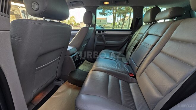 Volkswagen Touareg 2006, 282,000 km - 2.5 л - Bakı