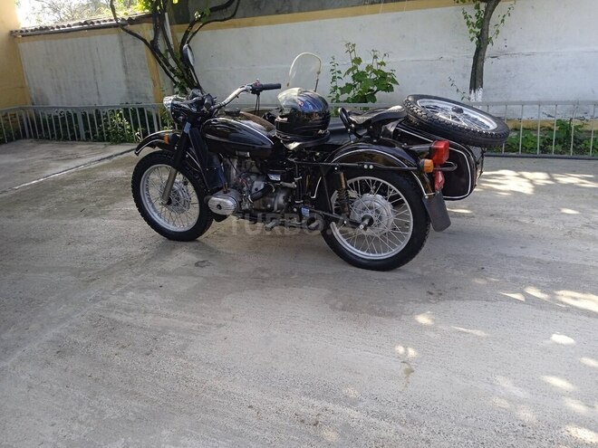 Ural DNEPR MT 1970, 4,000 km - 0.7 l - Saatlı