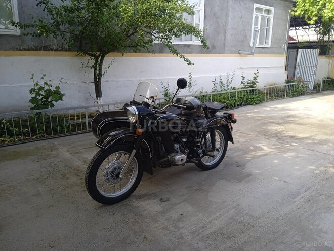 Ural DNEPR MT 1970, 4,000 km - 0.7 l - Saatlı