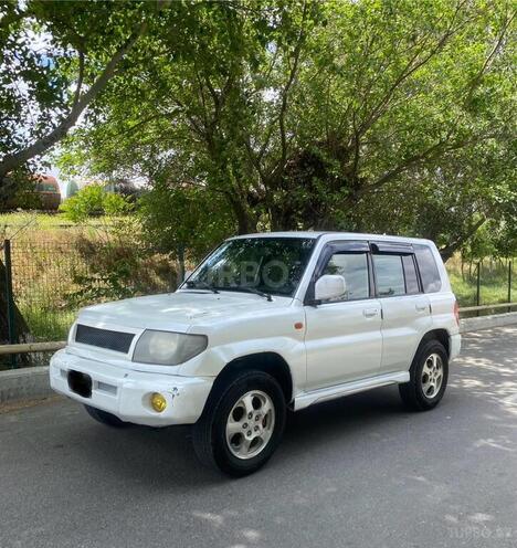 Mitsubishi Pajero io 2000, 180,000 km - 1.8 l - Bakı