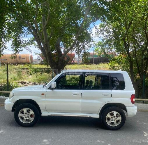 Mitsubishi Pajero io 2000, 180,000 km - 1.8 l - Bakı