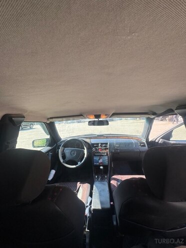 Mercedes C 200 1999, 440,000 km - 2.0 l - Bakı