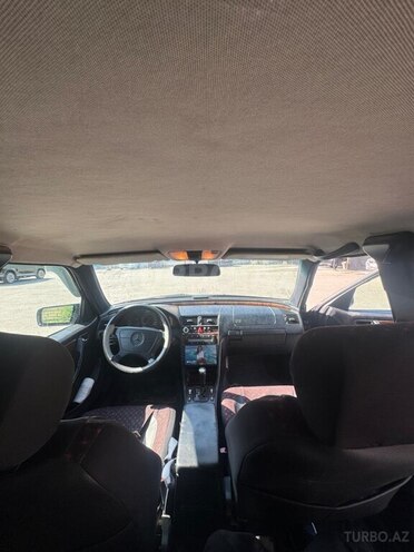 Mercedes C 200 1999, 440,000 km - 2.0 l - Bakı