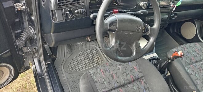 Volkswagen Vento 1997, 588,250 km - 2.0 l - İmişli