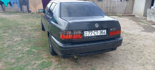 Volkswagen Vento 1997, 588,250 km - 2.0 l - İmişli