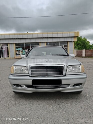 Mercedes C 220 d 1999, 366,820 km - 2.2 l - Qəbələ