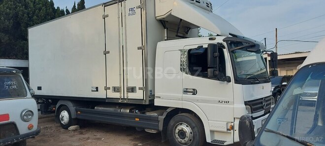 Mercedes Atego 1218 2009, 631,500 km - 4.3 л - Bakı