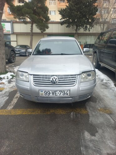 Volkswagen Passat 2001, 300,000 km - 1.8 l - Bakı