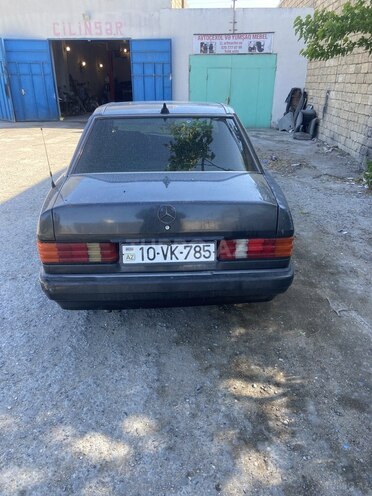 Mercedes 190 1992, 380,000 km - 2.3 l - Bakı