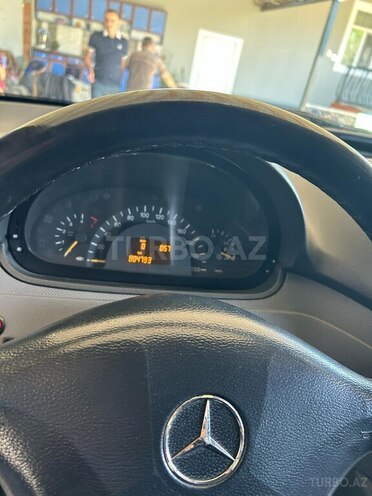 Mercedes Vito 111 2006, 800,000 km - 2.2 l - Zaqatala