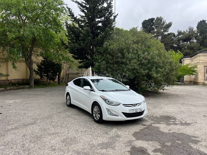 Hyundai Elantra 2015, 145,123 km - 1.8 l - Bakı