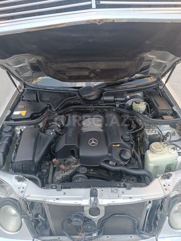 Mercedes E 240 1998, 523,000 km - 2.4 l - Bakı