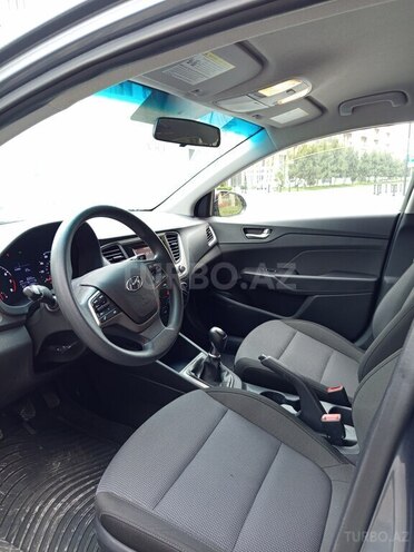 Hyundai Accent 2020, 93,342 km - 1.6 l - Bakı