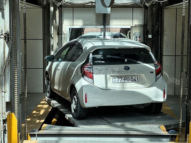 Toyota Aqua 2019, 112,000 km - 1.5 l - Bakı