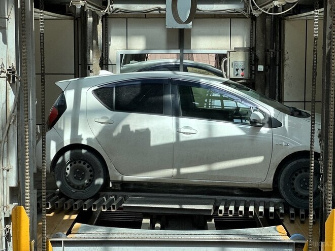 Toyota Aqua 2019, 112,000 km - 1.5 l - Bakı