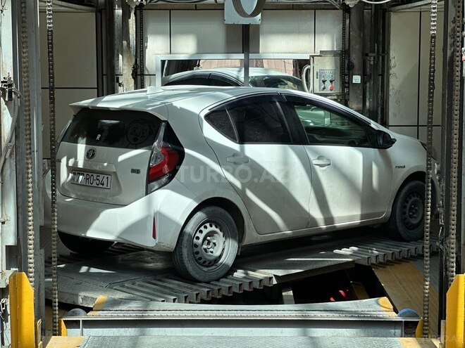 Toyota Aqua 2019, 112,000 km - 1.5 l - Bakı