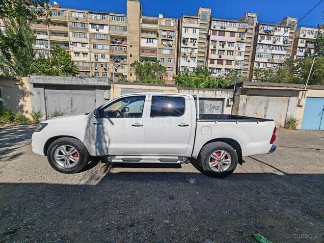 Toyota Hilux 2012, 198,000 km - 2.0 l - Bakı