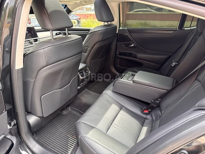 Lexus ES 250 2022, 7,000 km - 2.5 л - Bakı