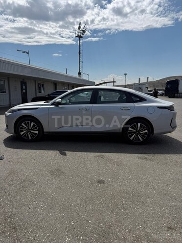 Changan Qiyuan A05 2025, 0 km - 1.5 л - Bakı