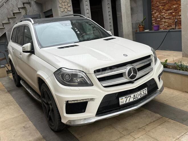 Mercedes GL 500 4MATIC 2015, 197,900 km - 4.7 l - Bakı