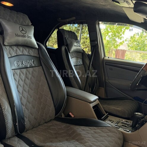 Mercedes C 200 1998, 300,000 km - 2.0 l - Tovuz