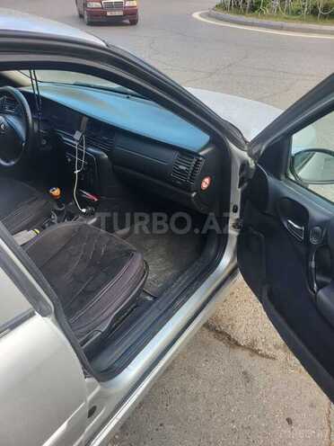 Opel Vectra 1999, 286,000 km - 2.0 l - Sumqayıt