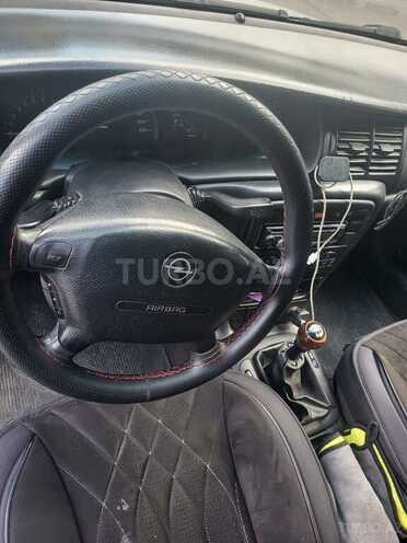 Opel Vectra 1999, 286,000 km - 2.0 l - Sumqayıt
