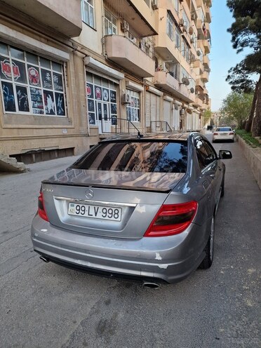 Mercedes C 300 2008, 210,000 km - 3.0 l - Bakı