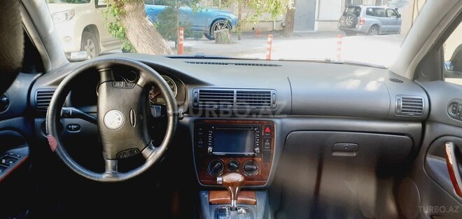 Volkswagen Passat 2004, 334,000 km - 1.8 l - Bakı