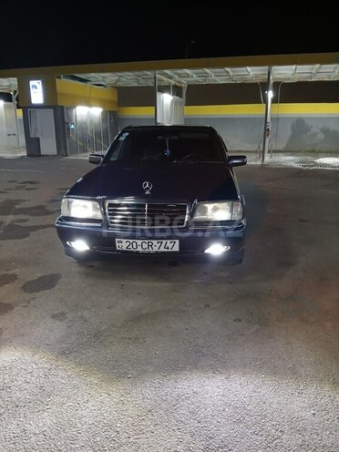 Mercedes C 180 1994, 380,000 km - 1.8 l - Gəncə